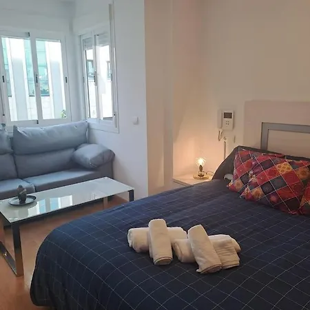 Apartment Marmoles 4 By H & H Malaga